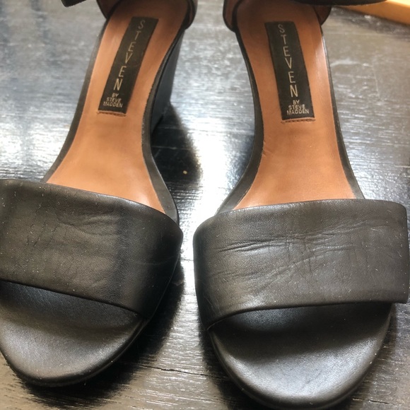 Black Leather Wedge Sandals Sz 6.5 - Picture 3 of 4